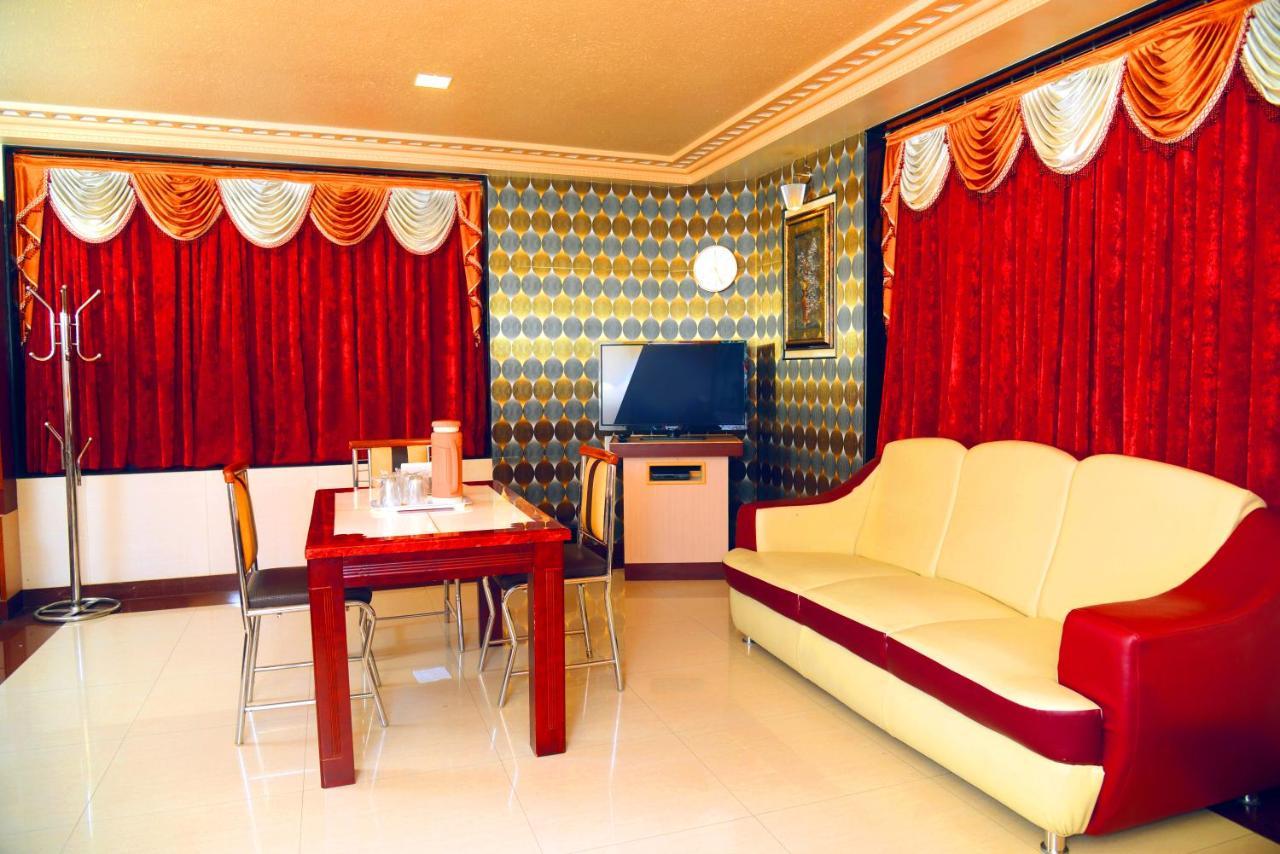 The Grand Krishna Rooms Bangalore Dış mekan fotoğraf
