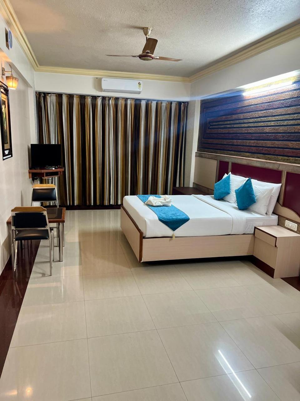 The Grand Krishna Rooms Bangalore Dış mekan fotoğraf