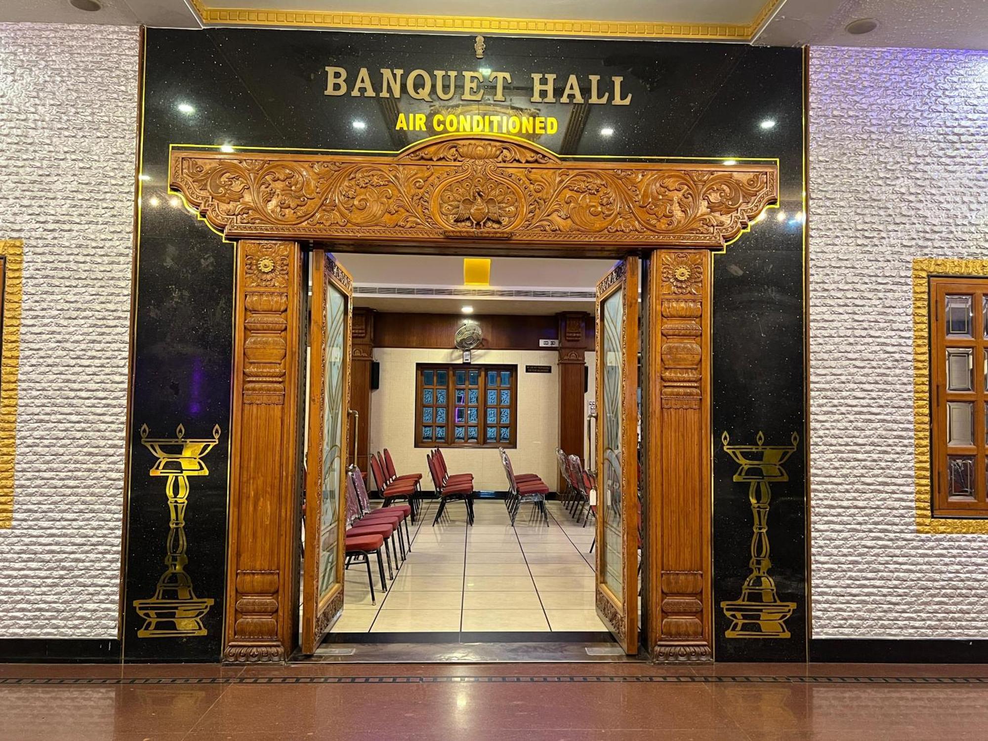 The Grand Krishna Rooms Bangalore Dış mekan fotoğraf